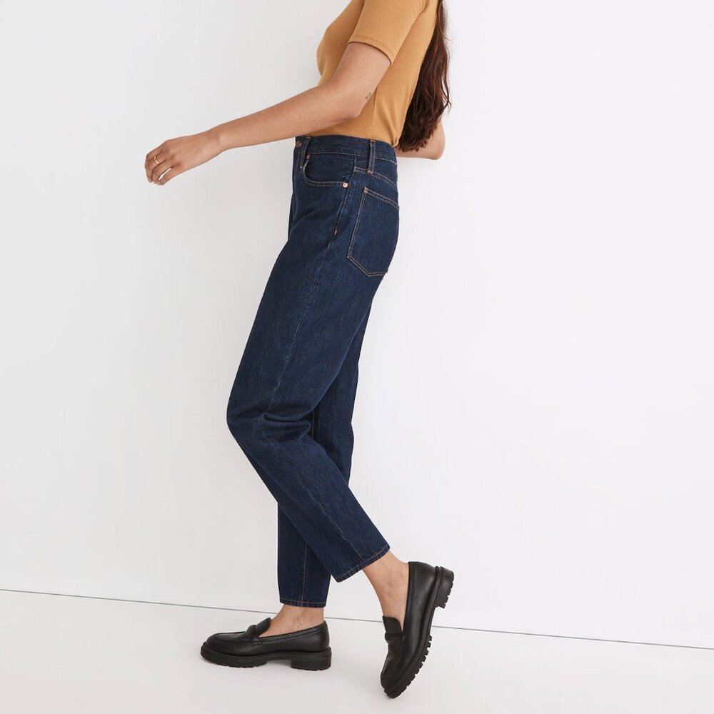 Madewell Baggy Tapered Jeans in in Dressler Wash - Size 23" - Picture 3 of 14
